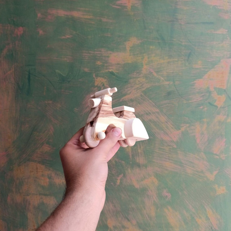 موتور وسپا تمام چوب (خودرنگ)